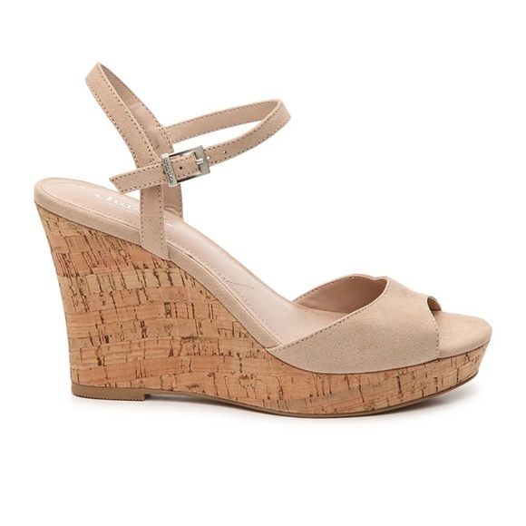 CHARLES DAVID Beige Vegan Suede Lambert Wedge Sandals Size 10, New - Picture 2 of 10
